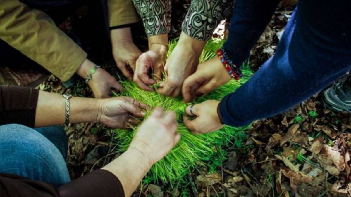 La sfida degli iraniani alle restrizioni del governo per preservare tradizione e identità