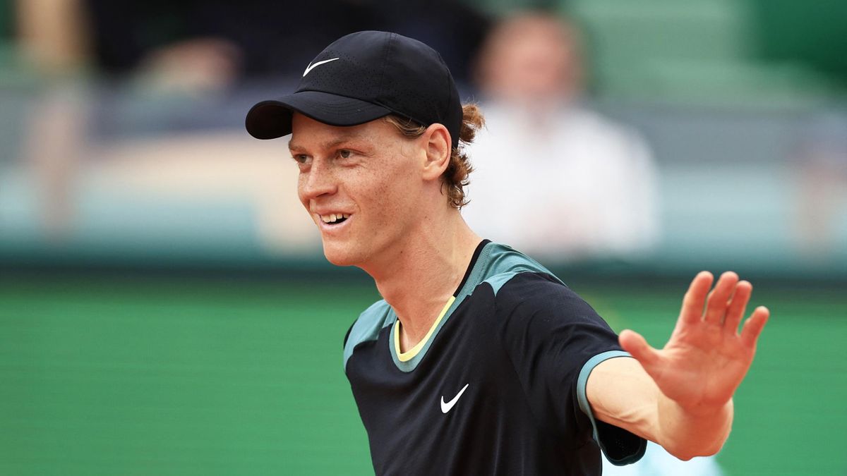 Tutto facile per Sinner all'esordio: secco 6-1 6-2 a Sebastian Korda. Agli ottavi anche Sonego