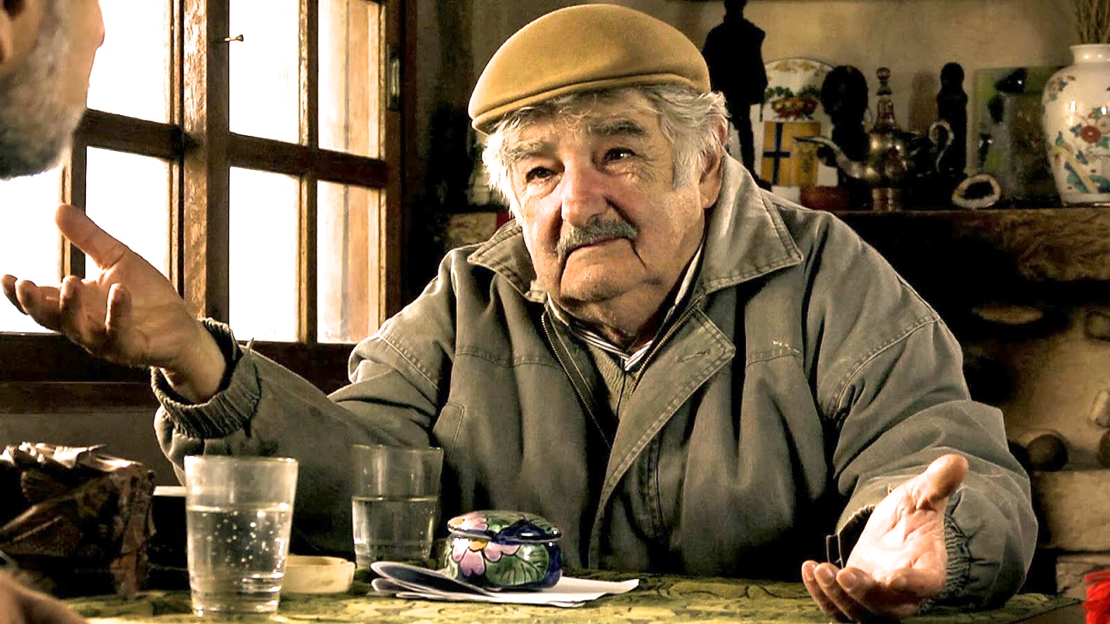 Mujica: l'ex presidente dell'Uruguay rivela di avere un cancro all'esofago