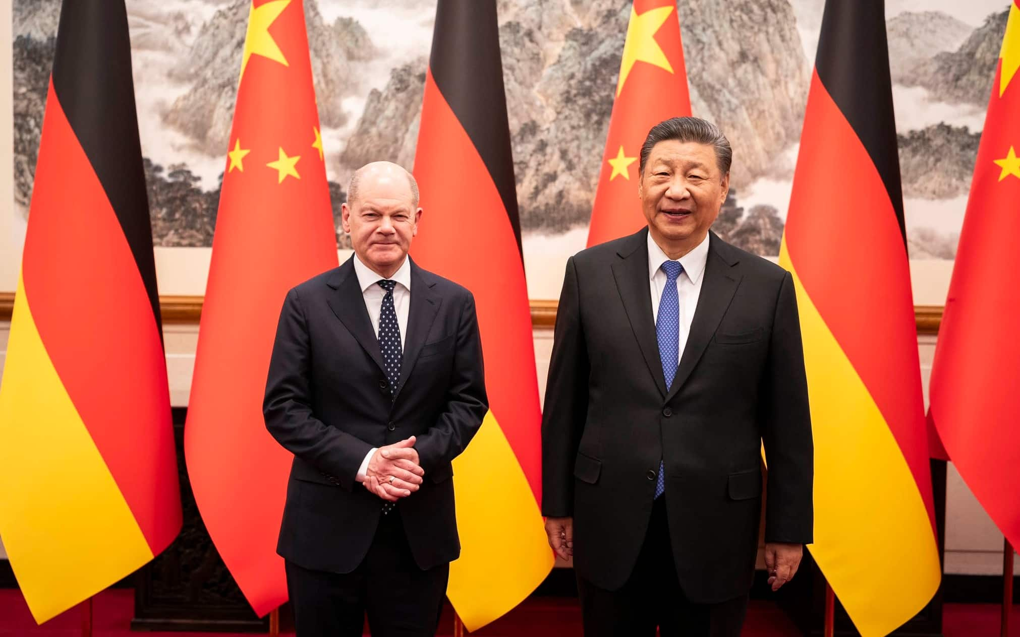 Ucraina: Scholz ha concordato con Xi-Jinping il sostegno alla conferenza di pace in Svizzera