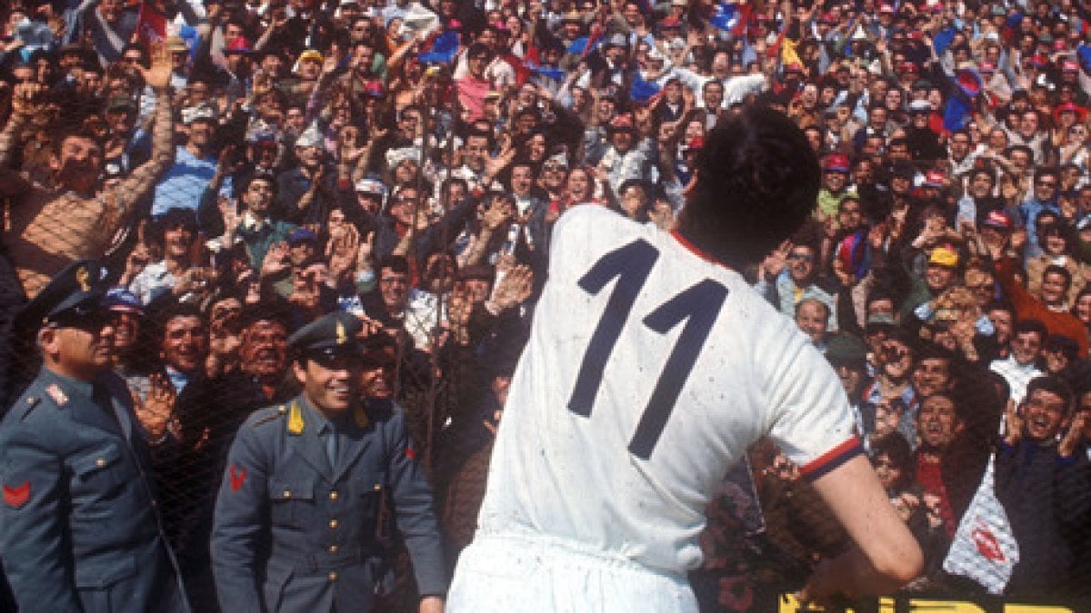 Cinquantaquattro anni fa lo Scudetto del Cagliari: la società celebra il primo anniversario senza Gigi Riva