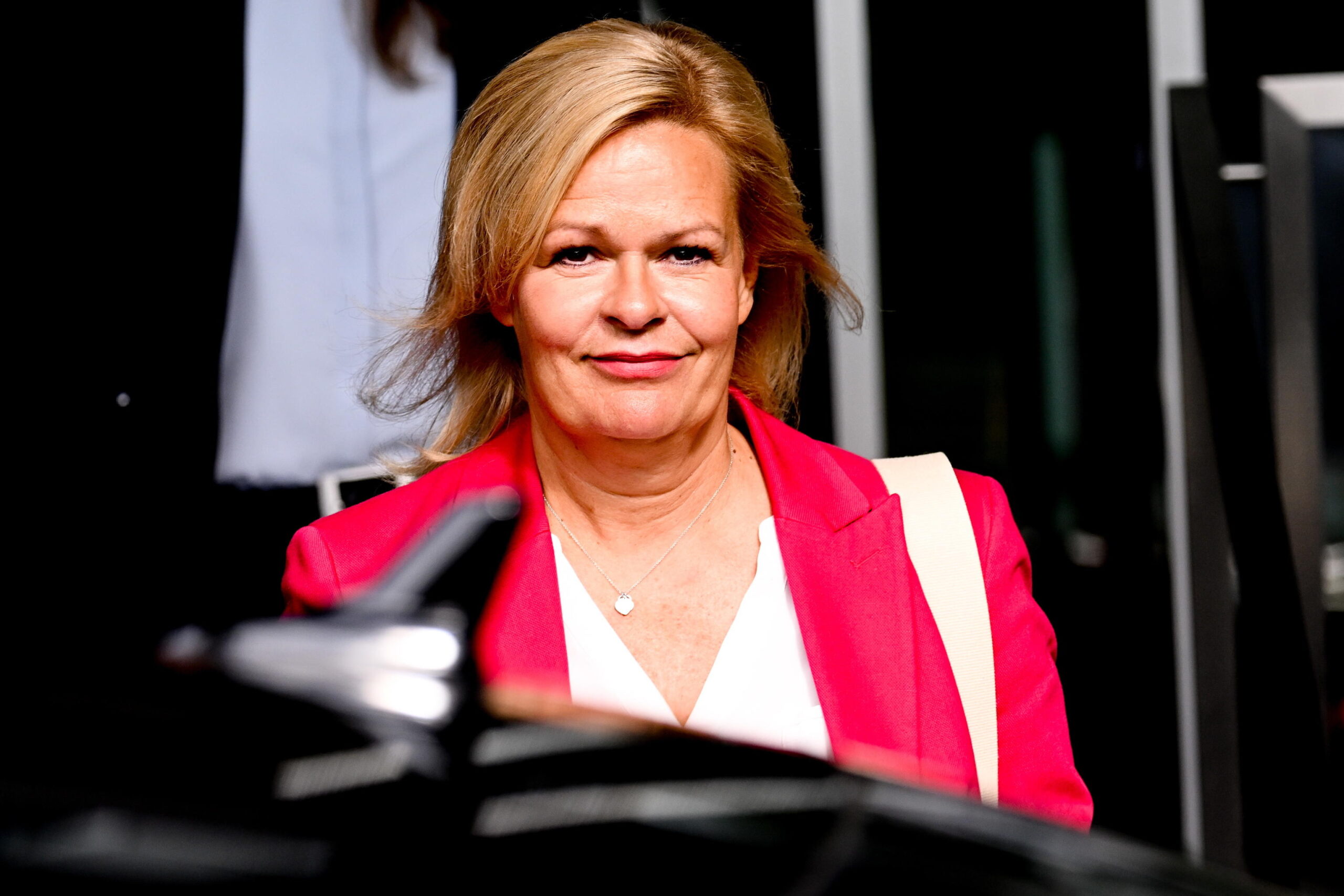 La ministra tedesca contro Putin: "Non ci lasceremo intimidire dalla Russia in nessun caso"