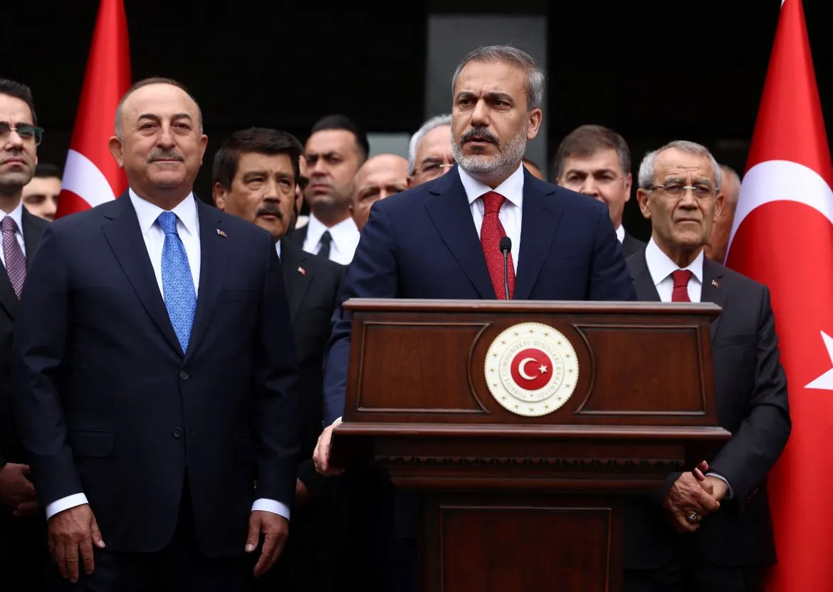 La Turchia denuncia Israele all'Aia per genocidio: l'annuncio del ministro degli Esteri di Erdogan