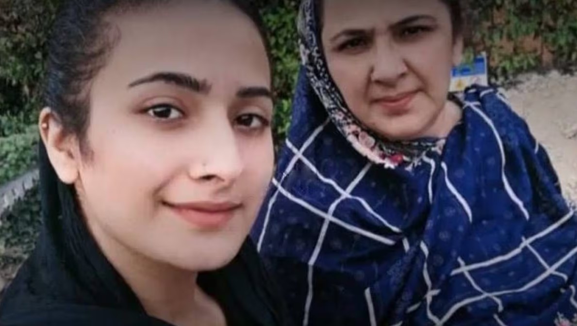 La madre di Saman Abbas è stata arrestata in un villaggio in Pakistan: condannata all'ergastolo sarà estradata in Italia