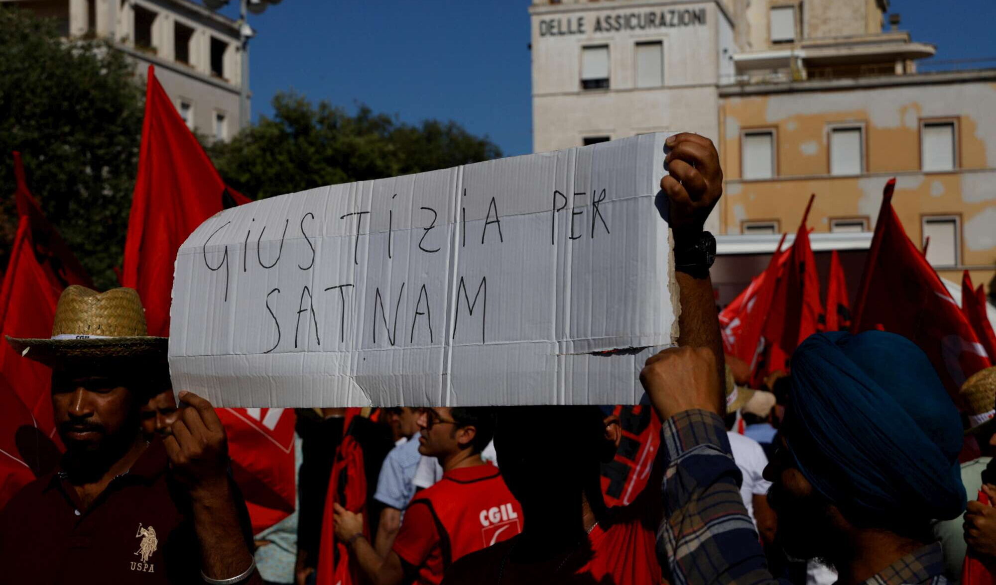 Il datore di lavoro di Satnam Singh indagato da 5 anni per caporalato e sfruttamento dei lavoratori