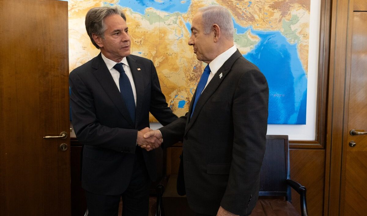 Blinken 'implora' Netanyahu: sia moderata la risposta contro l'Iran