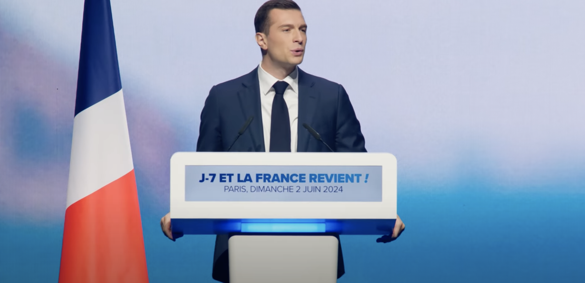 Rassemblement national in testa con il 33%  ma i ballottaggi di domenica possono sbarrare la vittoria