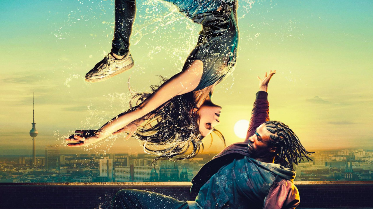 “Fly – Vola verso i tuoi sogni”, alle 21.10 su Rai Movie: la trama e il cast del film in onda mercoledì 3 luglio 2024