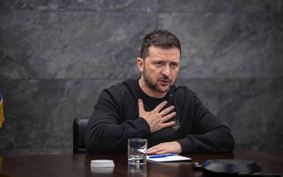 Zelensky parla con Papa Leone XIV di guerra e bambini deportati: invito a visitare l’Ucraina