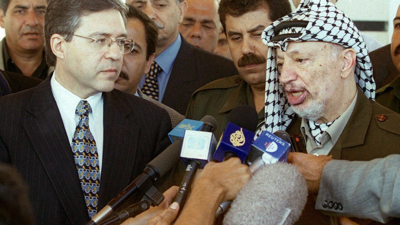 L'ex ministro israeliano e negoziatore di Oslo: "Trump non darà un assegno in bianco a Netanyahu anche se..."