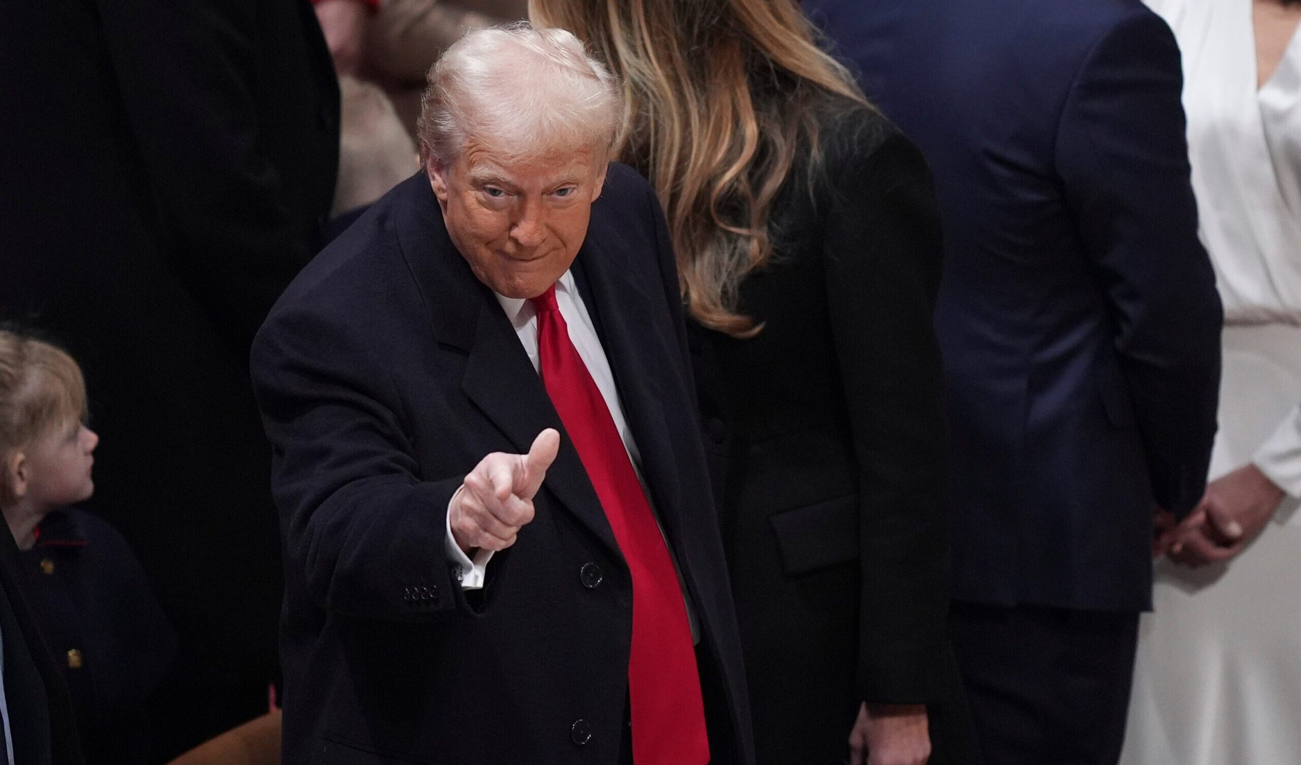 Le follie di Trump: ora vuola cambiare il nome del Golfo Persico per fare un dispetto all'Iran