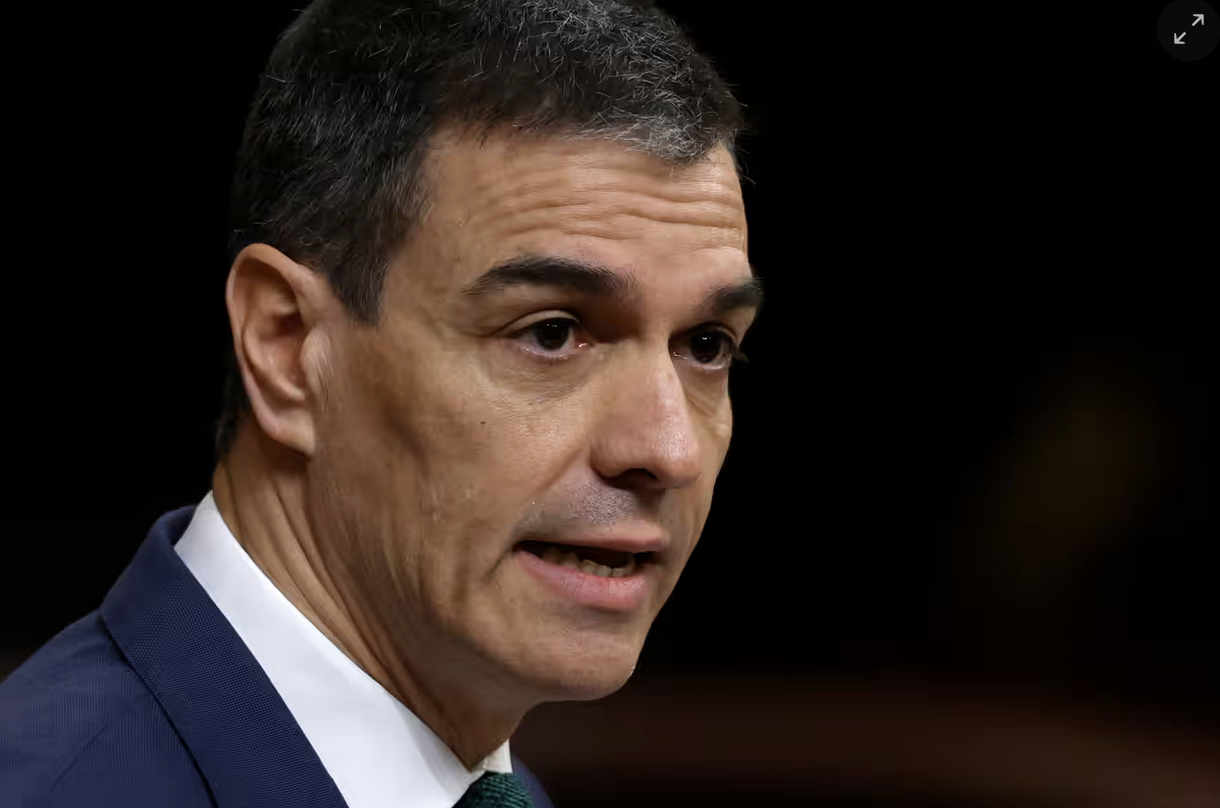 Dazi: Sánchez propone un pacchetto di 14,1 miliardi di euro per sostenere l'economia e misure contro Trump
