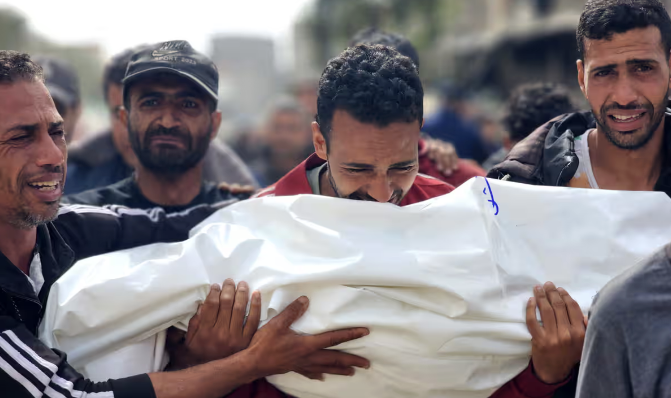 Inferno Gaza,  due neonati e una bimba di 4 anni muoiono per malnutrizione: nessuno ferma Netanyahu