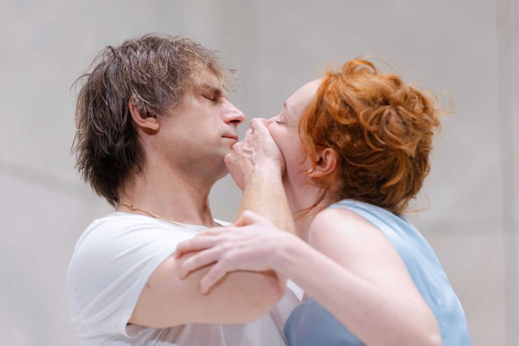 La “gatta” di Tennessee Williams torna sulle scene italiane 