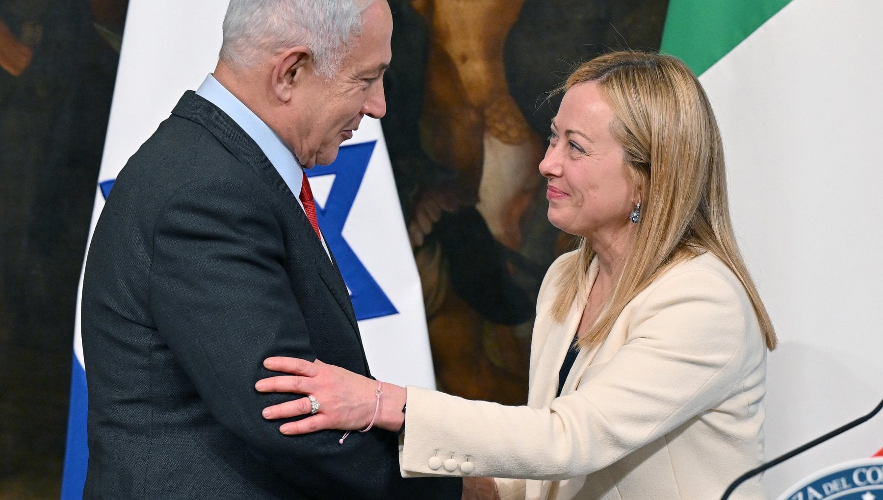 Le stragi di Gaza non smuovono Giorgia Meloni: l'Italia vota contro la revisione dei rapporti Ue con Israele