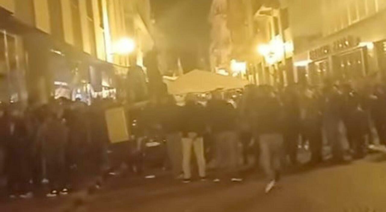 “Faccetta nera” all'Adunata degli Alpini: una vergogna che infanga la memoria della Resistenza