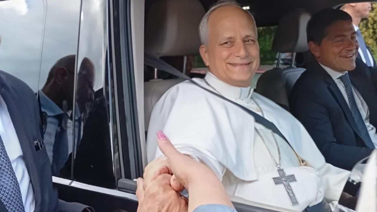 Papa Leone XIV, un messaggio di pace e giustizia: la Chiesa sfida Trump e sceglie l’indipendenza morale