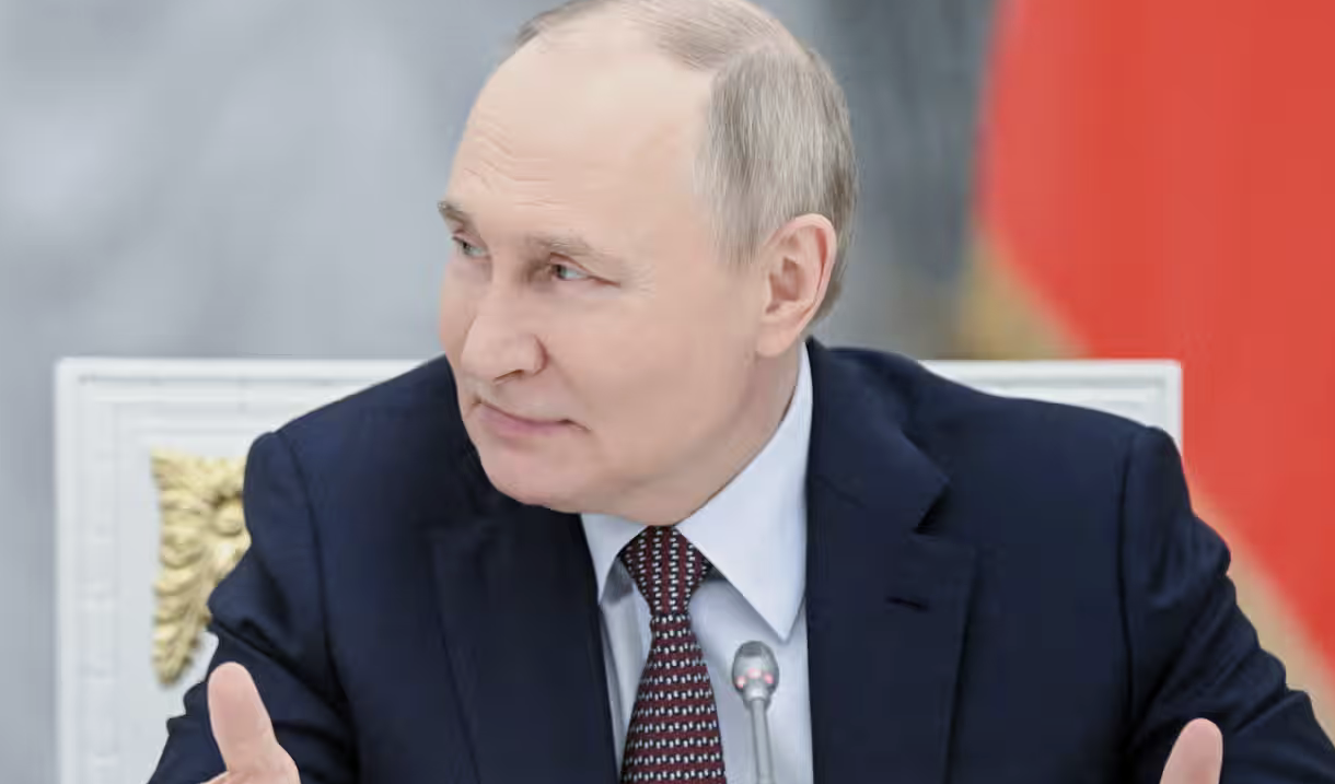Il Cremlino tace su un possibile viaggio di Putin a Istanbul per trattare la pace con Zelenskyj