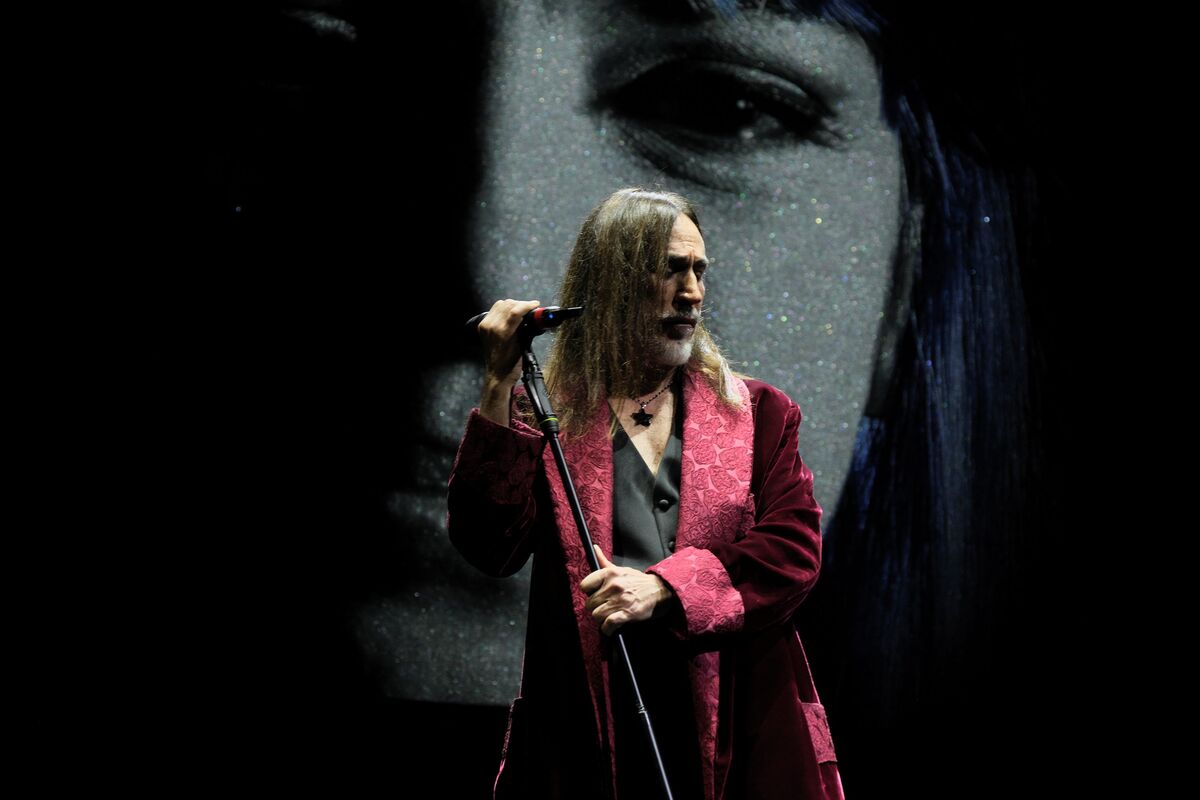 Lazarus al teatro Argentina: visioni potenti, anima fragile