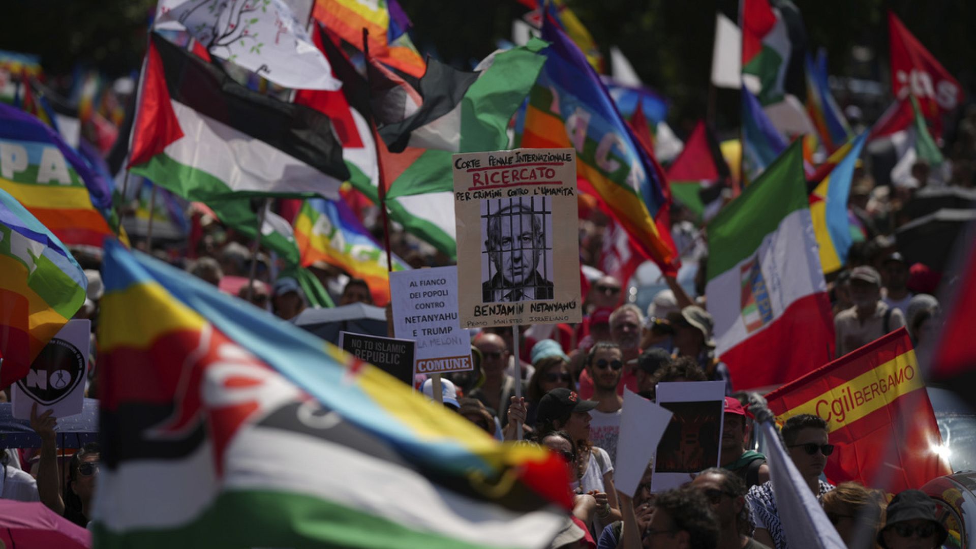 Roma, 21 giugno, la sinistra c'è, la sinistra è qui