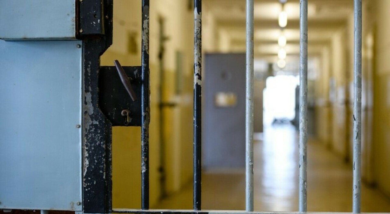 Violentata in cella: il caso della detenuta transgender a Ferrara riflette un clima sempre più transomofobo