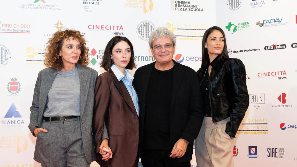 Le voci delle protagoniste del nuovo film "Fuori"