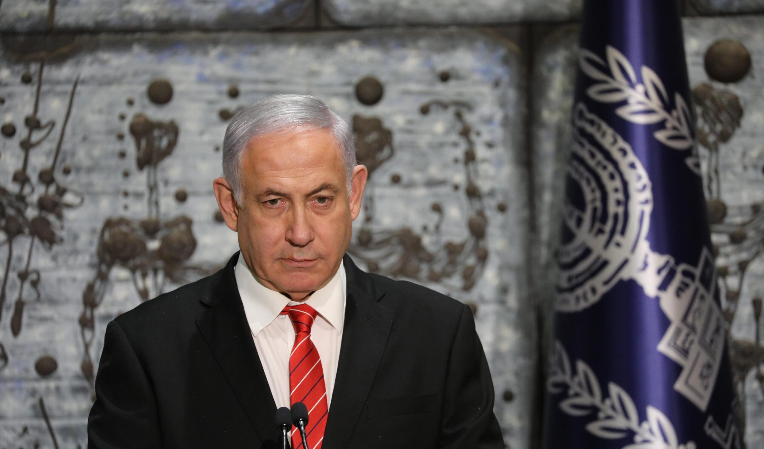 Gli amici di Netanyahu elogiano Trump che ha chiesto l'annullamento del processo contro il premier israeliano