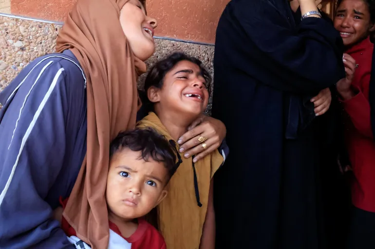 Gaza, la Pietà (ma non è di Michelangelo)