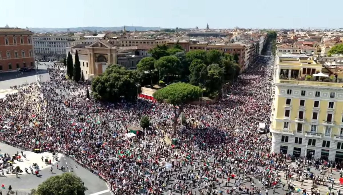 Piazza San Giovanni per Gaza il giorno dopo: e nun ce vonno sta'