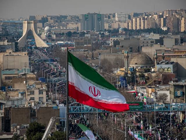 Operazione “Rising Lion”: Israele colpisce l’Iran dall’interno con un attacco pianificato da anni