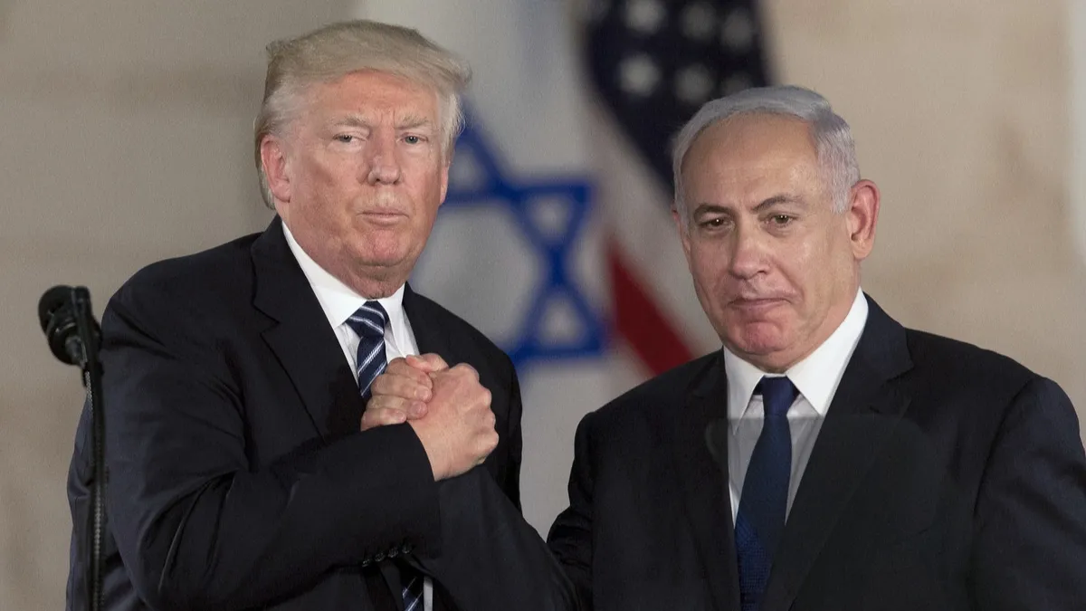 Israele, il "giudice" Trump ha assolto l'amico Netanyahu: tra golpisti s'intendono