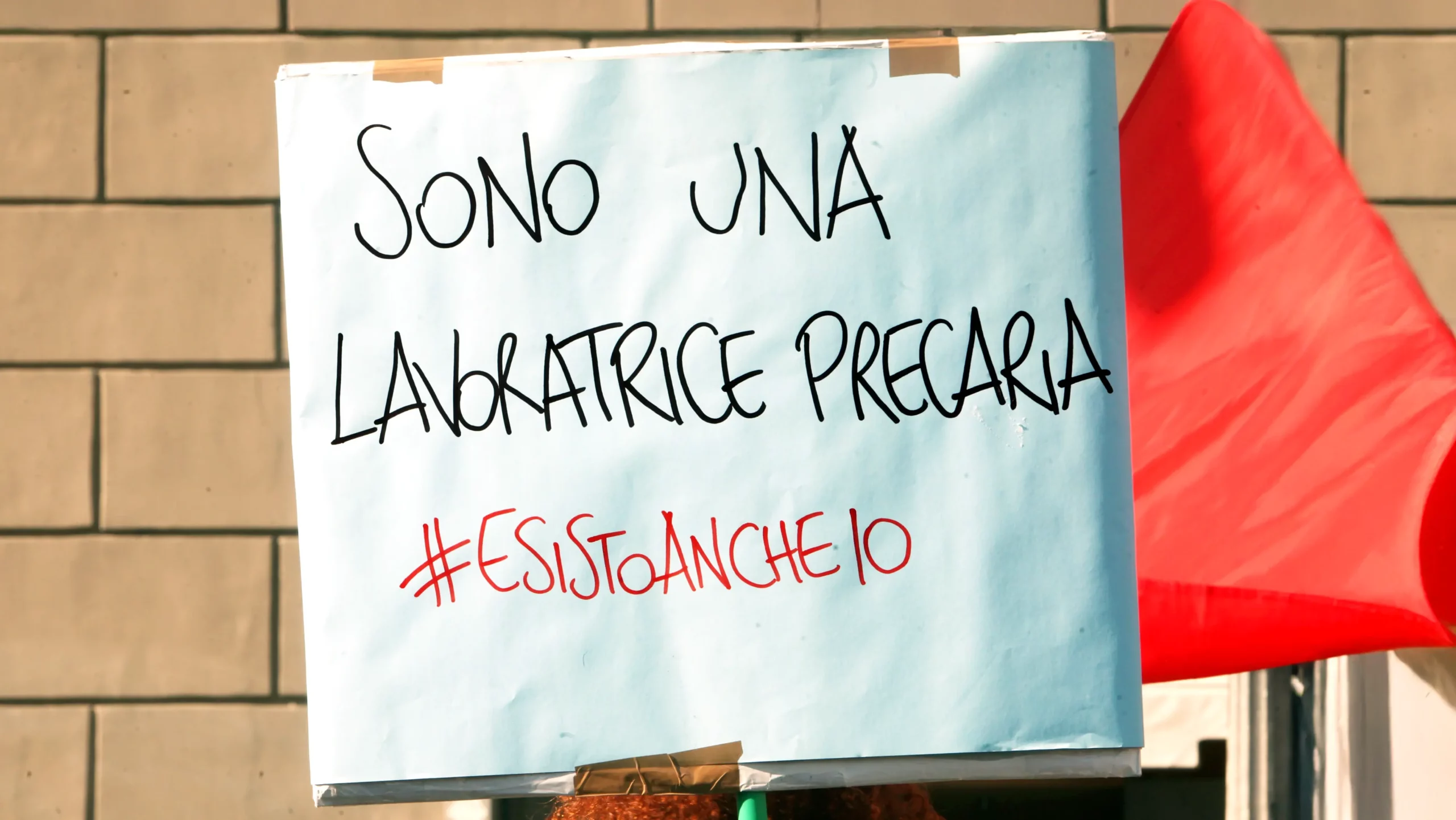 Povertà, precarietà, disuguaglianza: l'Istat descrive una Italia lontana dalla farlocca narrazione di Giorgia Meloni