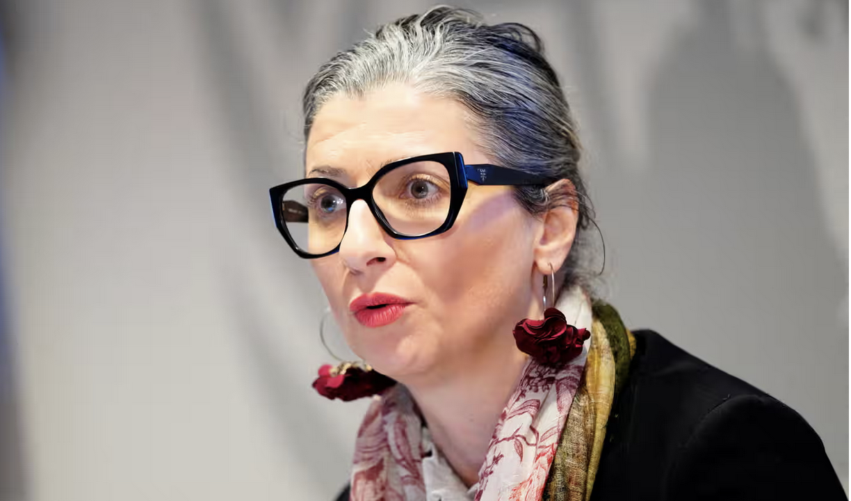 Giù le mani da Francesca Albanese
