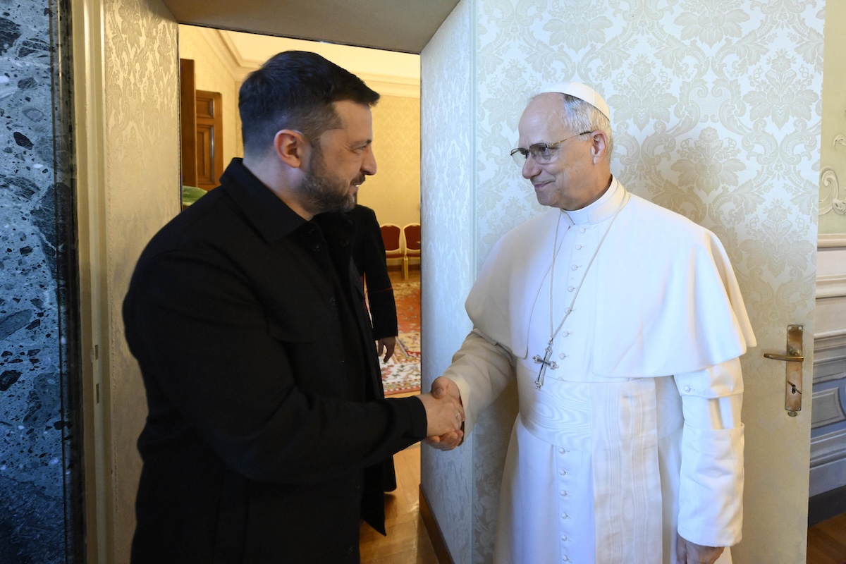 Papa Leone XIV incontra Zelensky a Castel Gandolfo: "Il Vaticano è pronto a ospitare colloqui di pace"