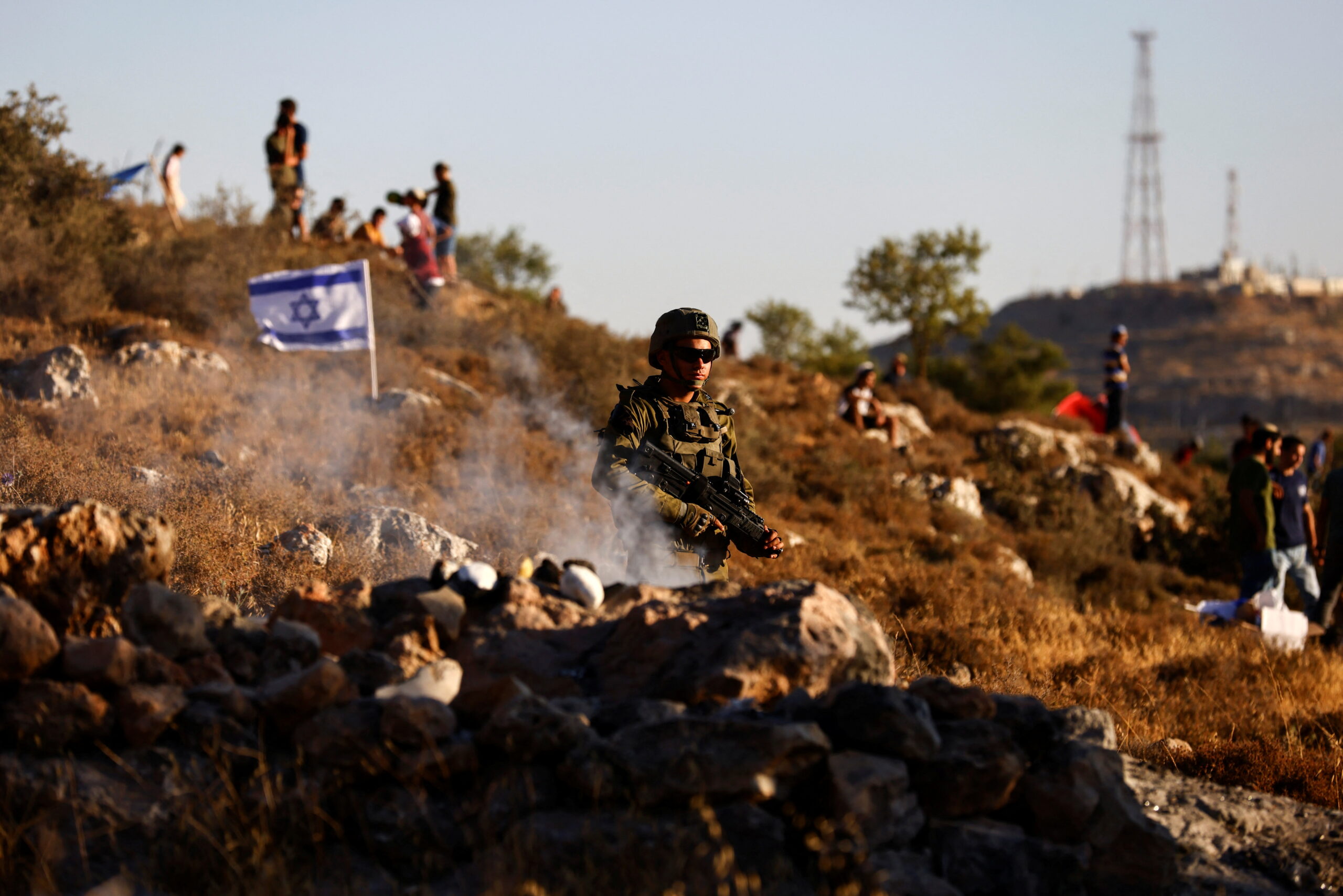 Israele, il governo di estrema destra prosegue le violazioni: nuova colonia illegale vicino a Hebron