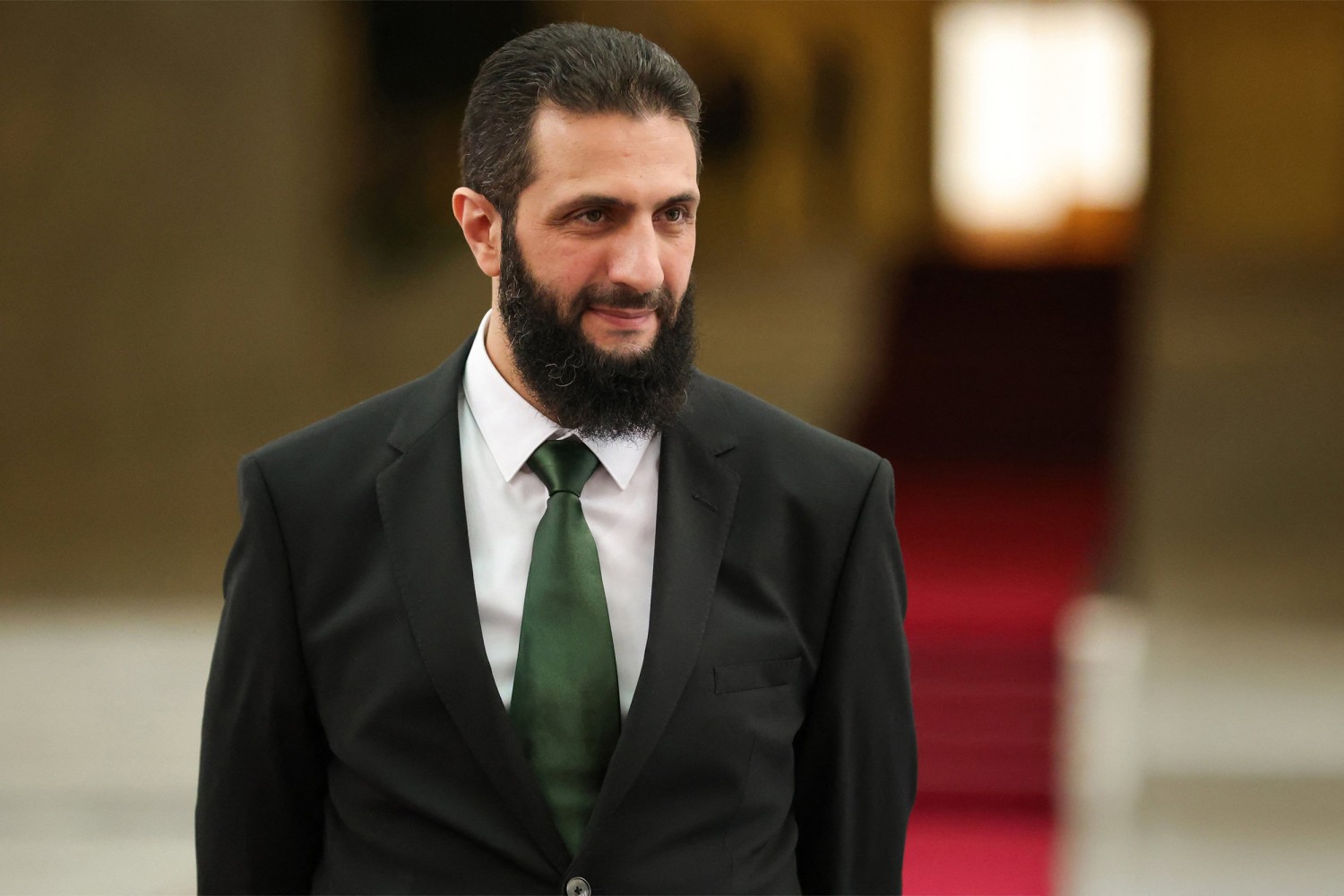 Siria in bilico: quando la politica settaria mina la speranza di pace e riconciliazione