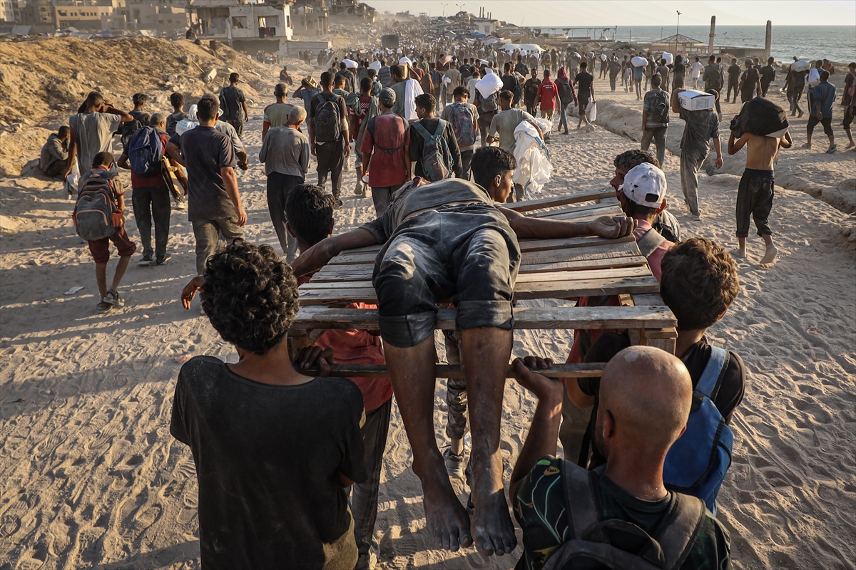 Almeno 21 morti dalle bombe israeliane: sei persone, tra cui un bambino, decedute per fame a Gaza