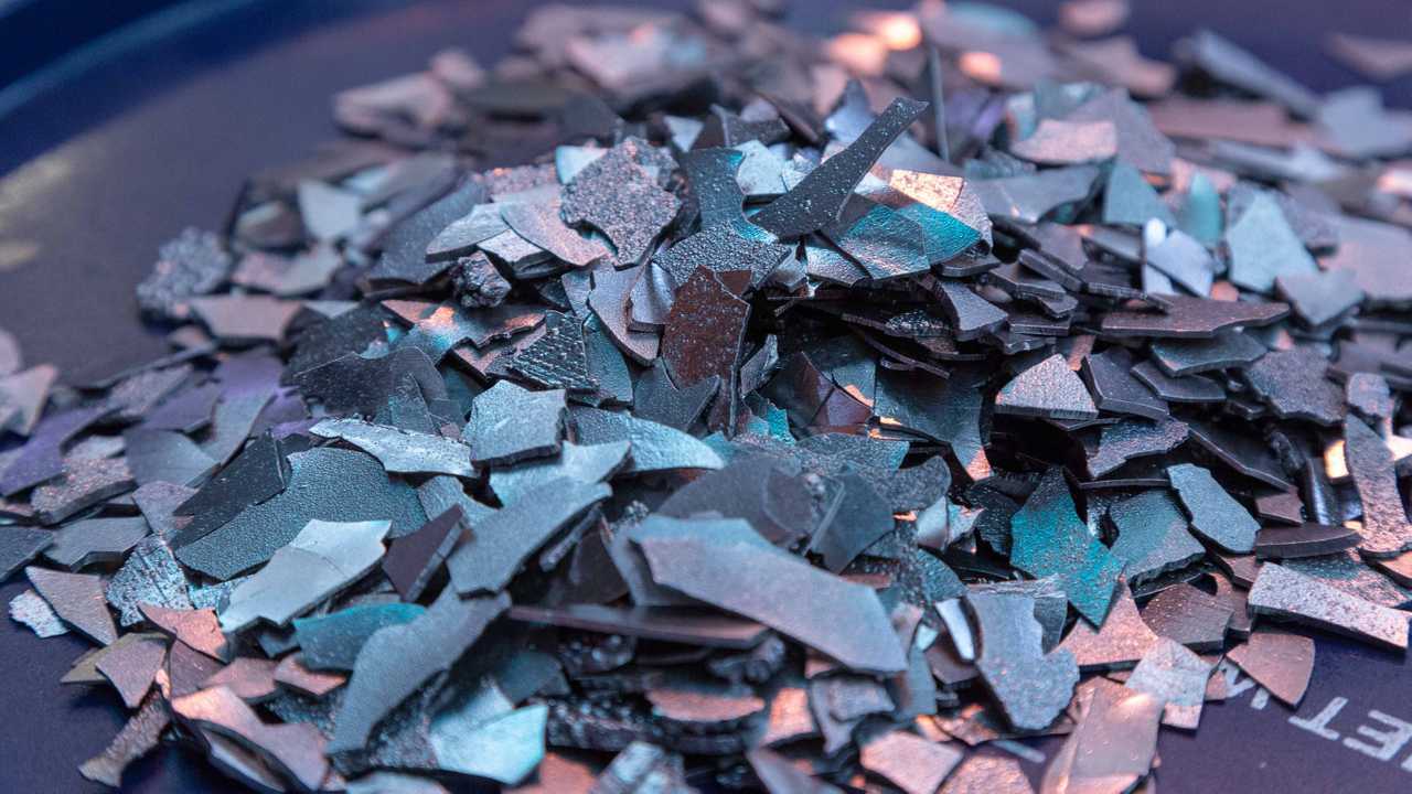 Batterie, geopolitica e diritti: come ridurre la pressione su litio, cobalto e terre rare