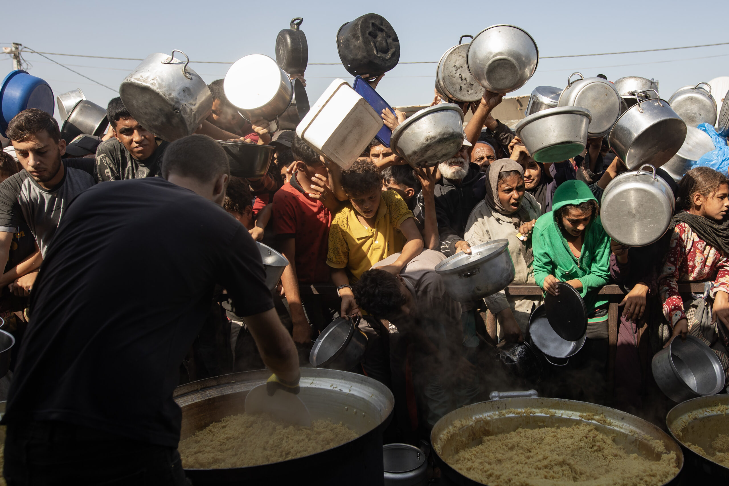 Hanno "espulso" Gaza dalle prime pagine, ma il genocidio continua