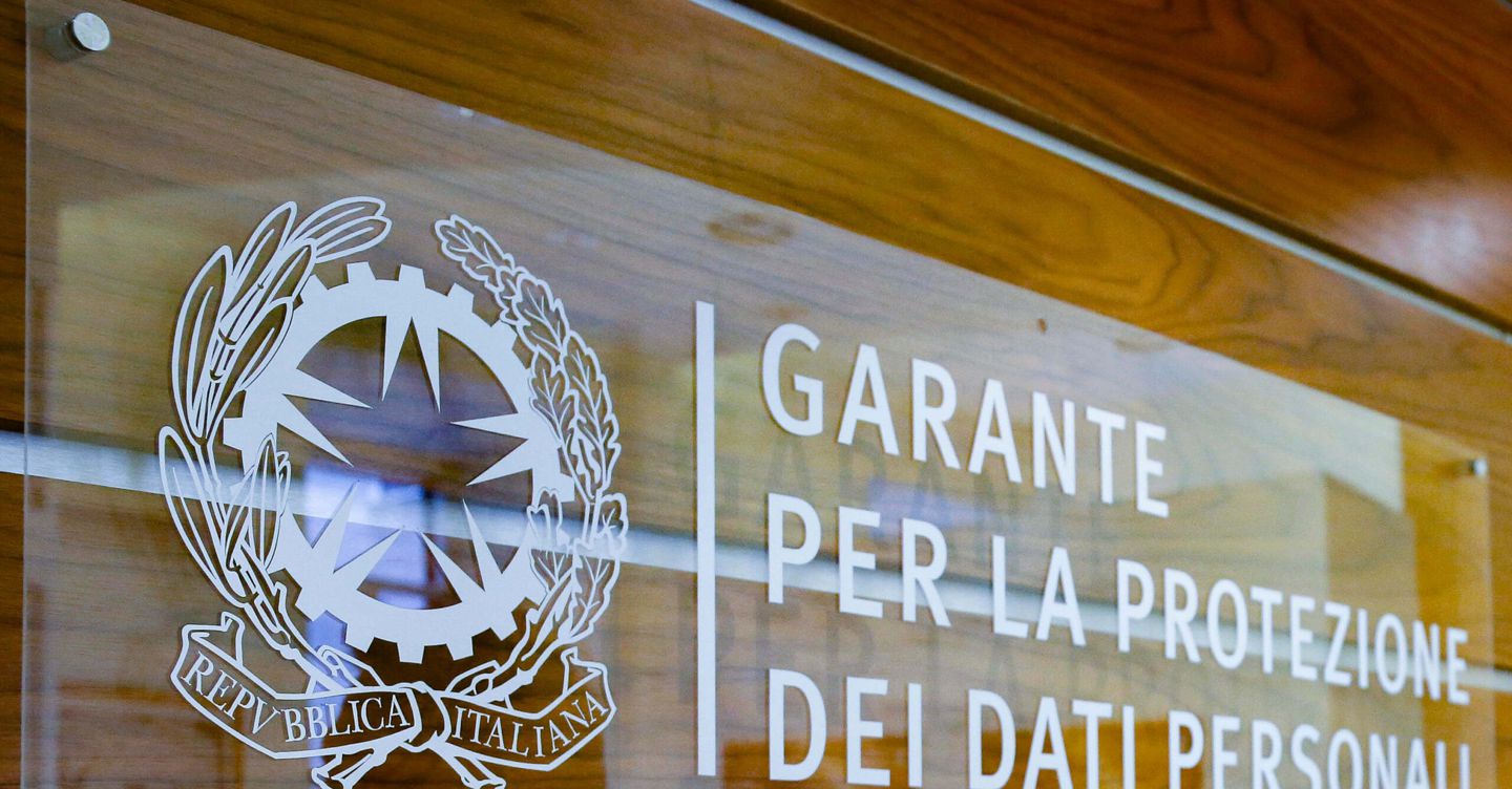 Crisi al Garante della Privacy: Fanizza si dimette dopo accuse di accessi illegittimi ai dati e rivolta dei dipendenti