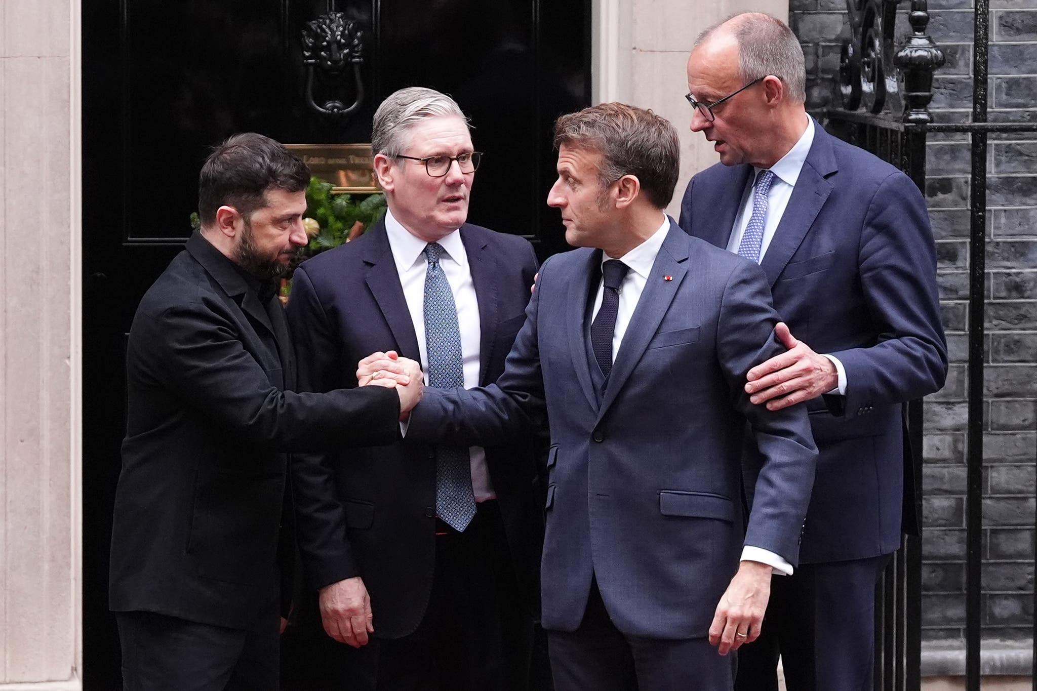 Ucraina: Merz scettico sulla proposta di pace per l’Ucraina sostenuta da Trump