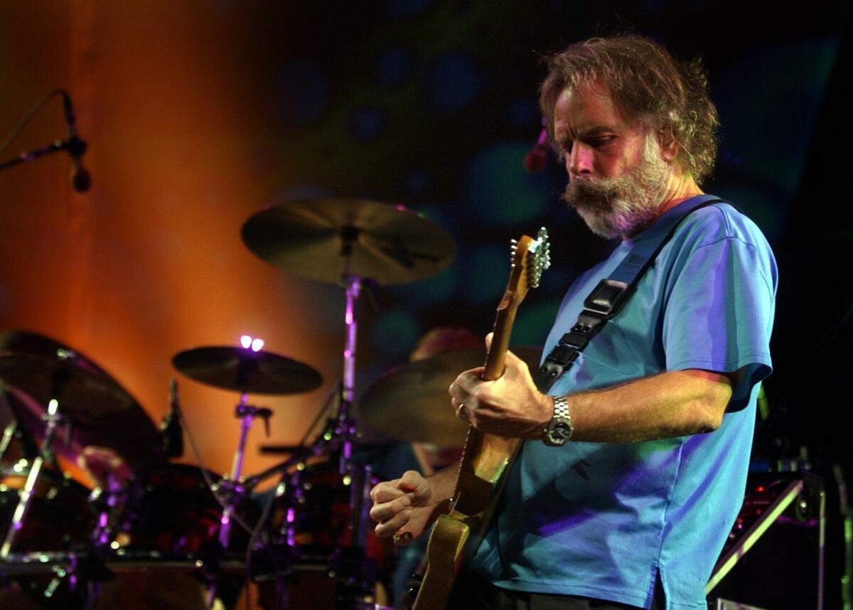 È morto Bob Weir, il chitarrista dei Grateful Dead