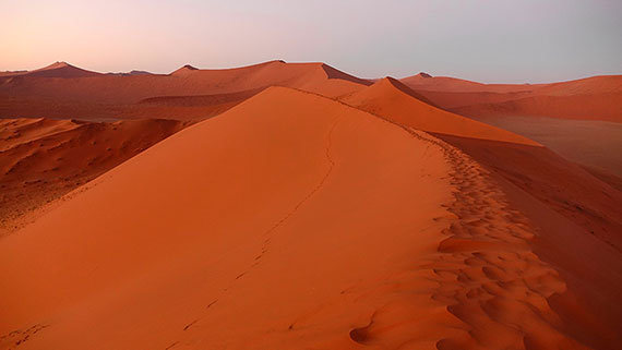 Guerre, violenze e cattiverie crescono di giorno in giorno: quando Dio è 'ritoccato' per logiche poco evangeliche