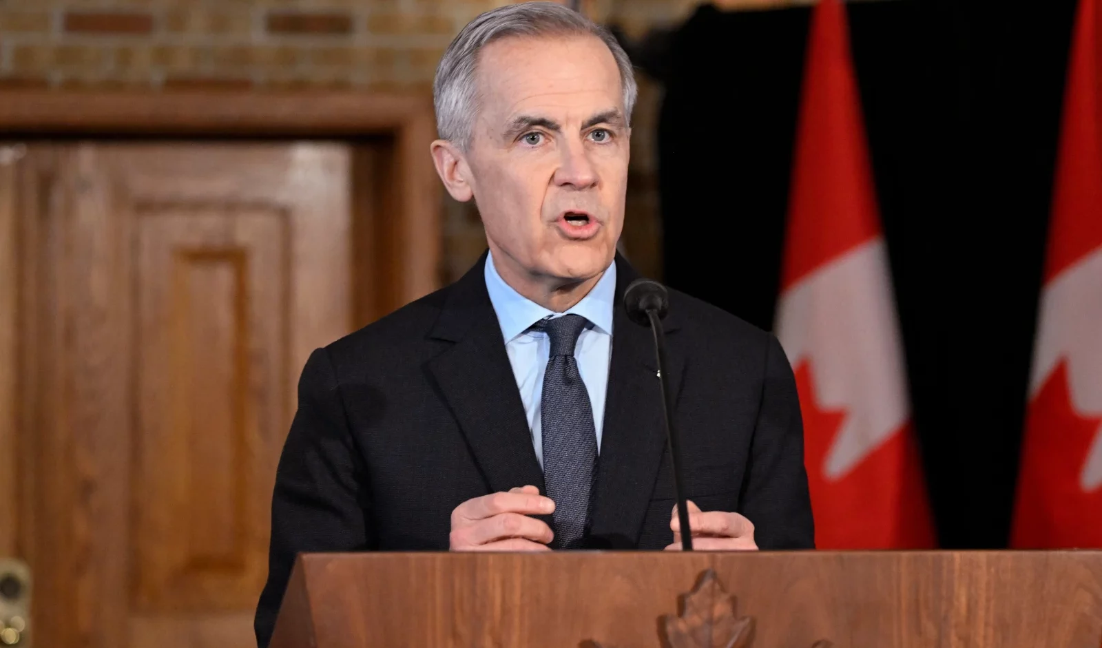 Carney replica a brutto muso a Trump: "La storia non deve piegarsi all'autoritarismo, il Canada è dei canadesi" Carney replica a brutto muso a Trump: "La storia non deve piegarsi all'autoritarismo, il Canada è dei canadesi"