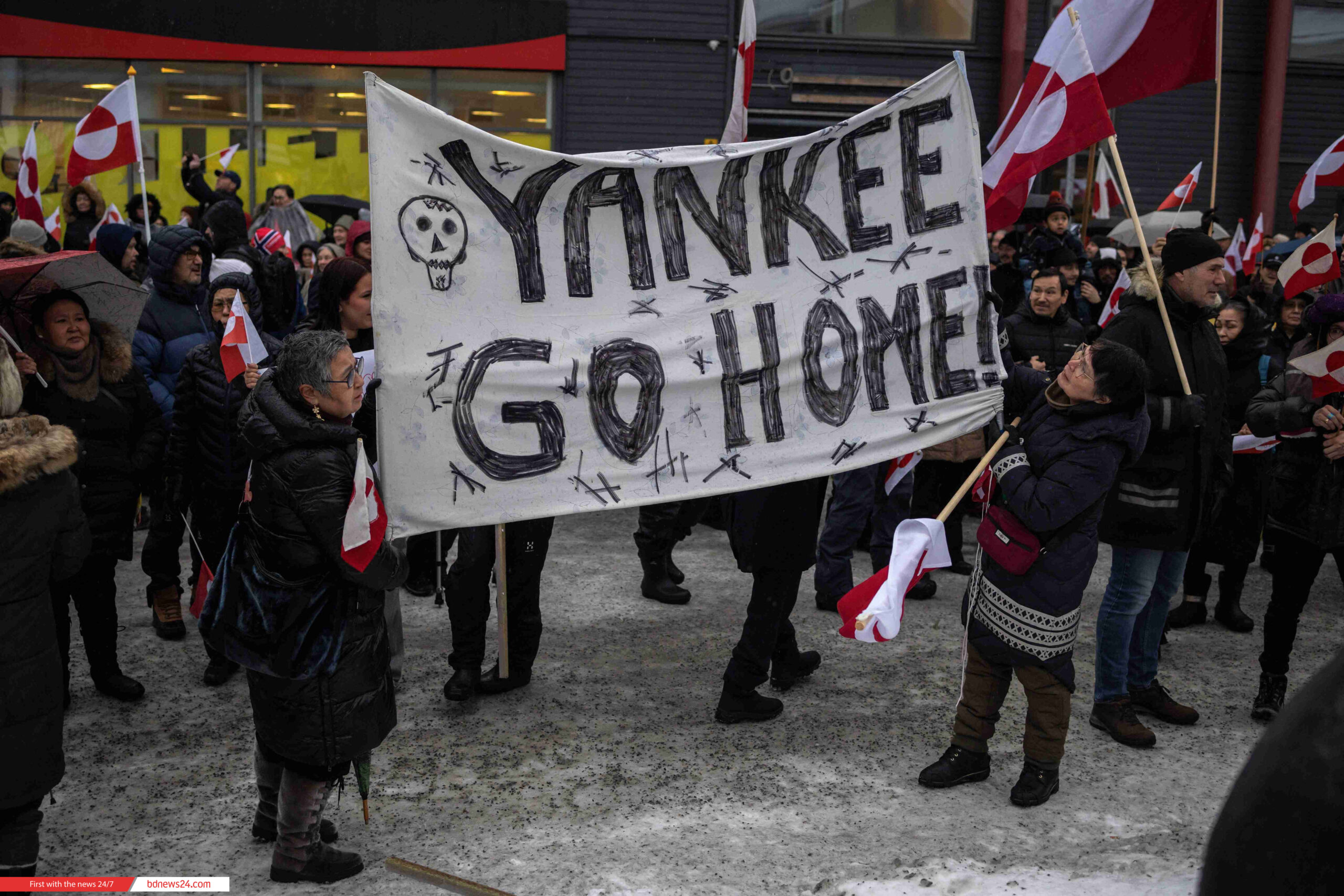 Ebbene sì, censori in servizio permanente: confesso che sono un anti-occidentale