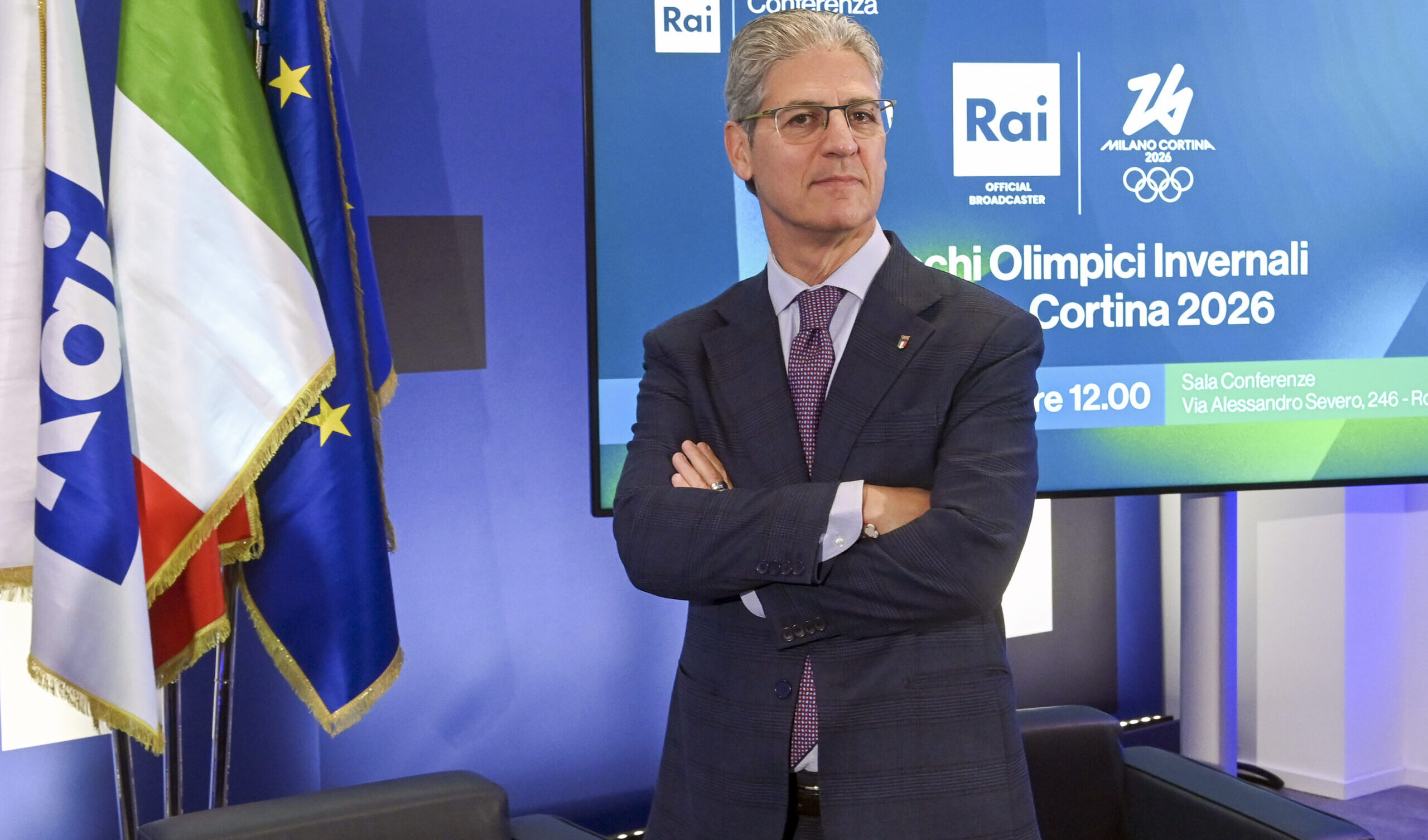 A Petrecca le 'spalle larghe' non sono bastate: anche l'Ad di destra ha capito che il crollo Rai non conveniva a nessuno