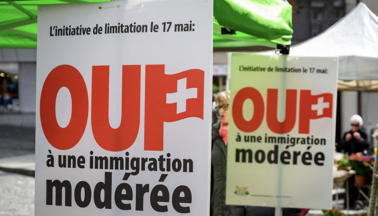 Svizzera: l'estrema destra chiama al referendum per bloccare nuovi ingressi, inclusi i richiedenti asilo