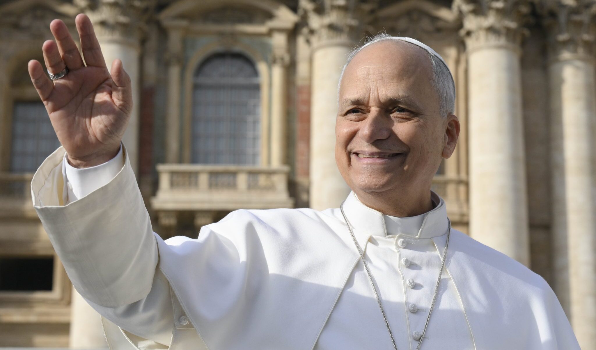 Leone XIV a Lampedusa il 4 luglio, un chiaro segnale di distanza da Trump e Vance sul tema migranti Leone XIV a Lampedusa il 4 luglio, un chiaro segnale di distanza da Trump e Vance sul tema migranti