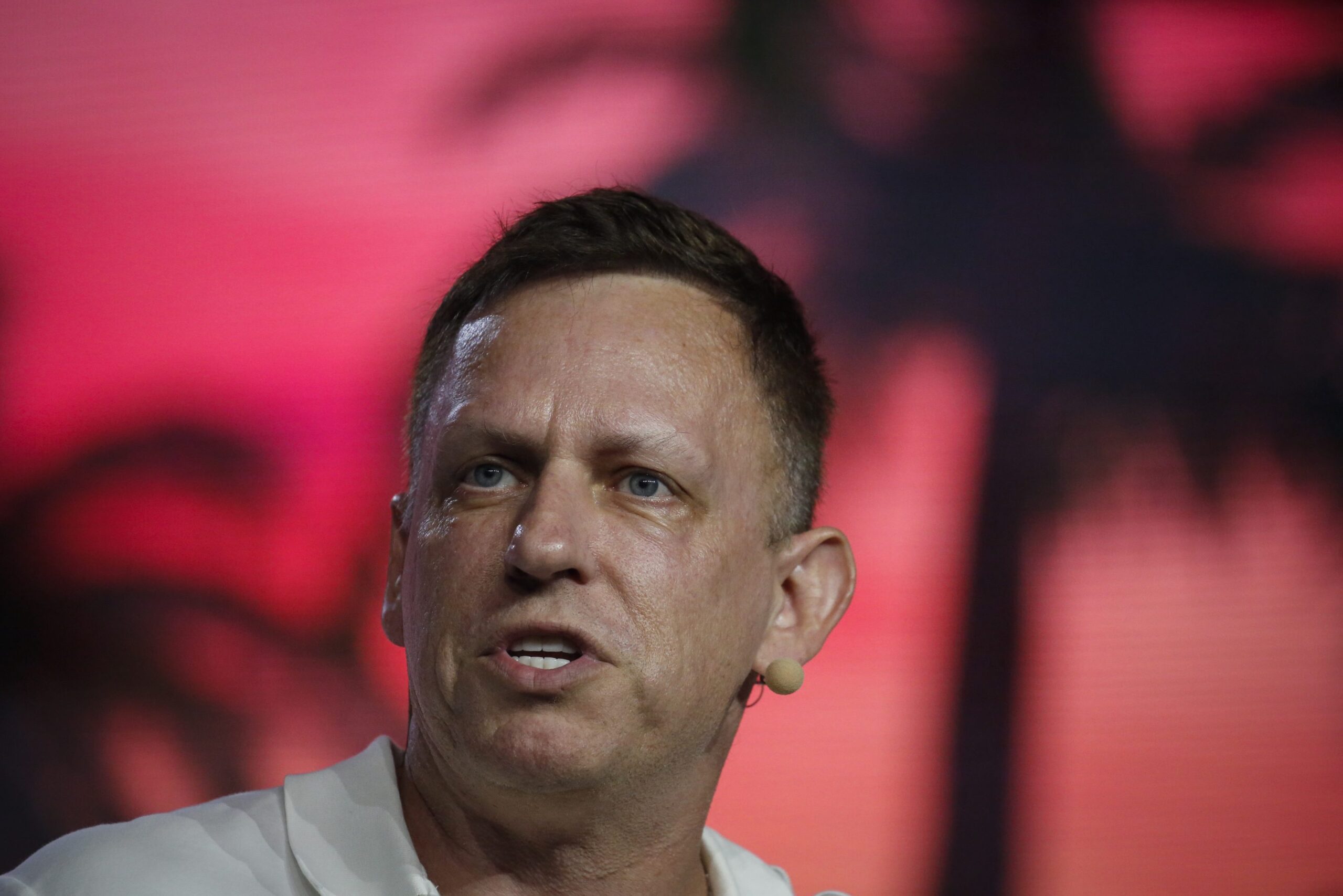 La 'religione' di Thiel è pericolosa: dà una visione distorta del bene slegata dai diritti fondamentali dell’uomo