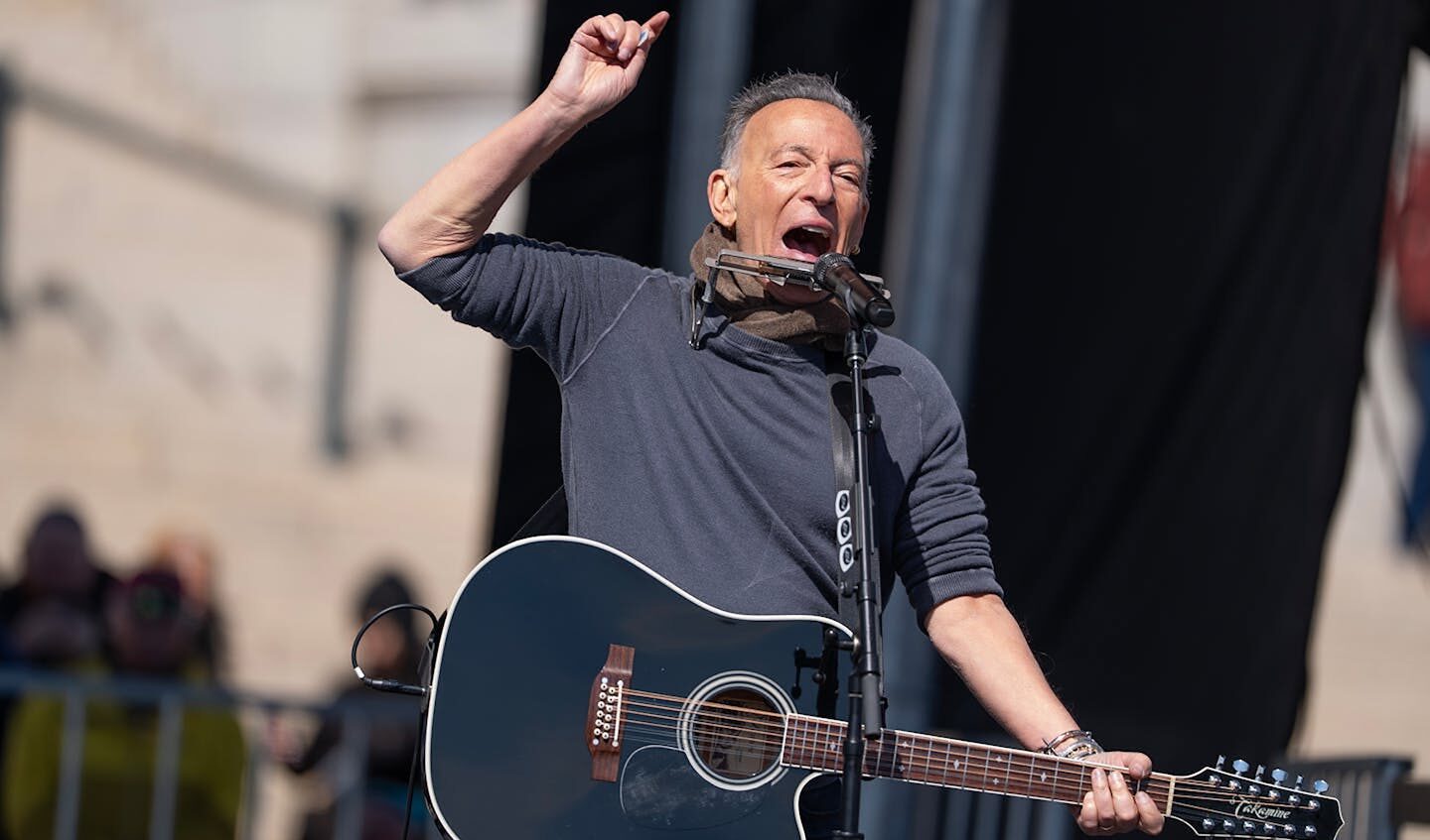 Trump sempre più fuori controllo insulta anche Bruce Springsteen